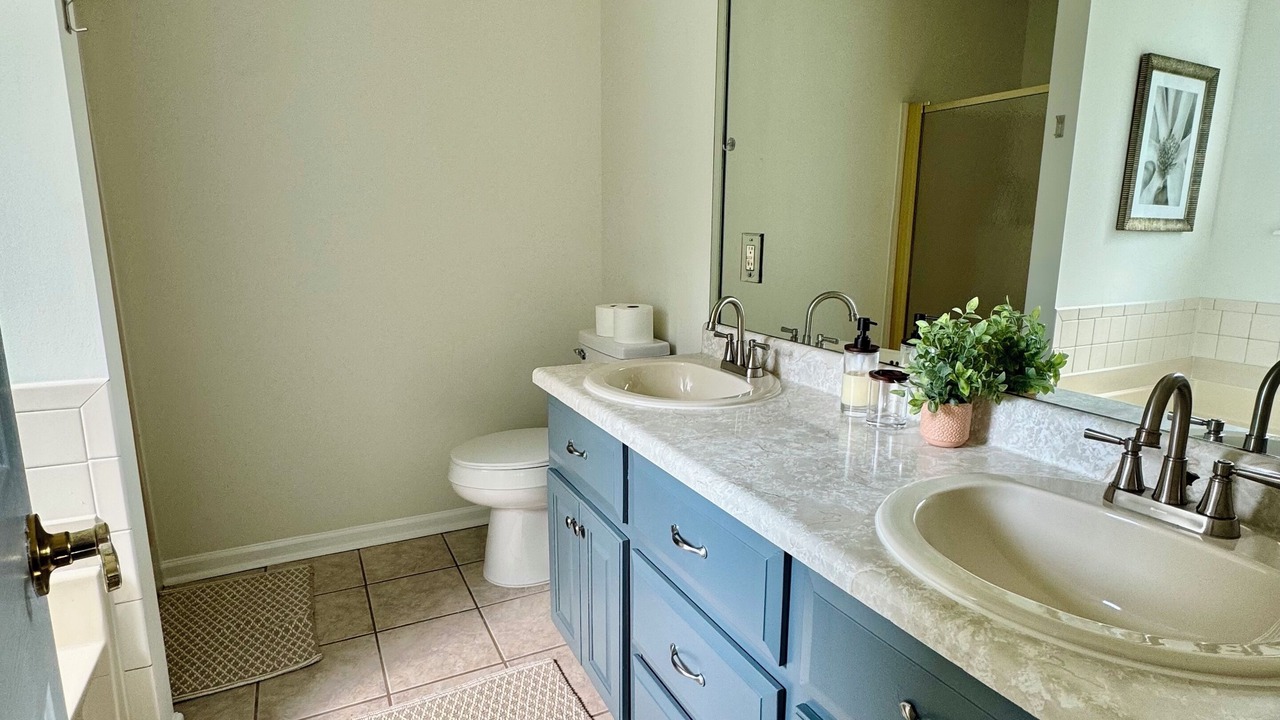 Photo of Bathroom in Perry