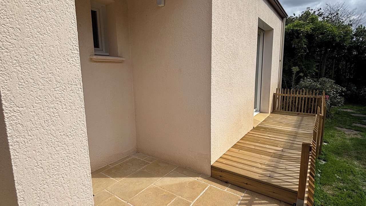 Photo of Patio Balcony in Mouilleron-le-Captif