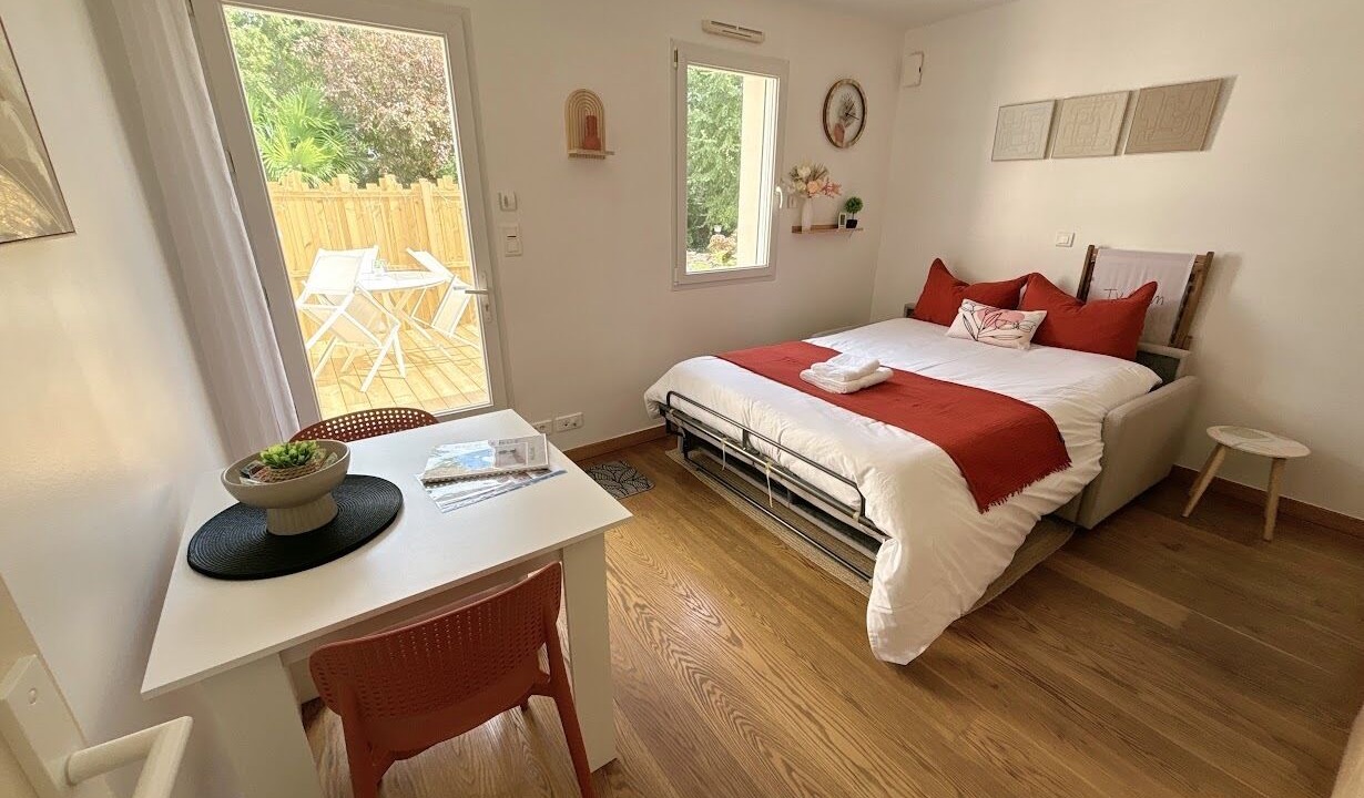 Photo of Bedroom in Mouilleron-le-Captif