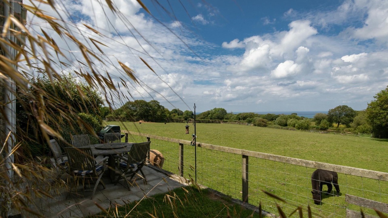 Photo of Others in Llandyssiliogogo