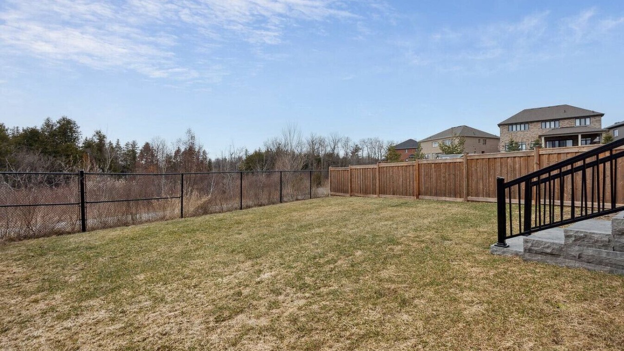 Photo of Outdoor in Whitchurch-Stouffville