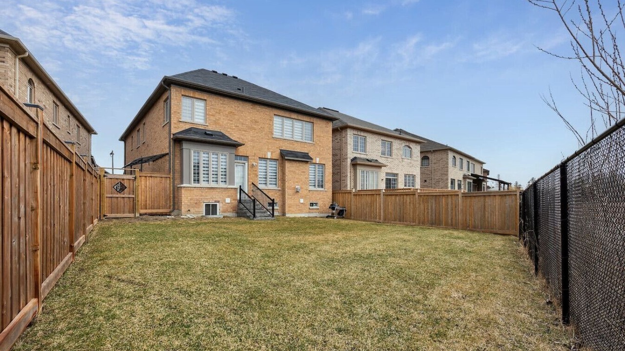 Photo of Outdoor in Whitchurch-Stouffville