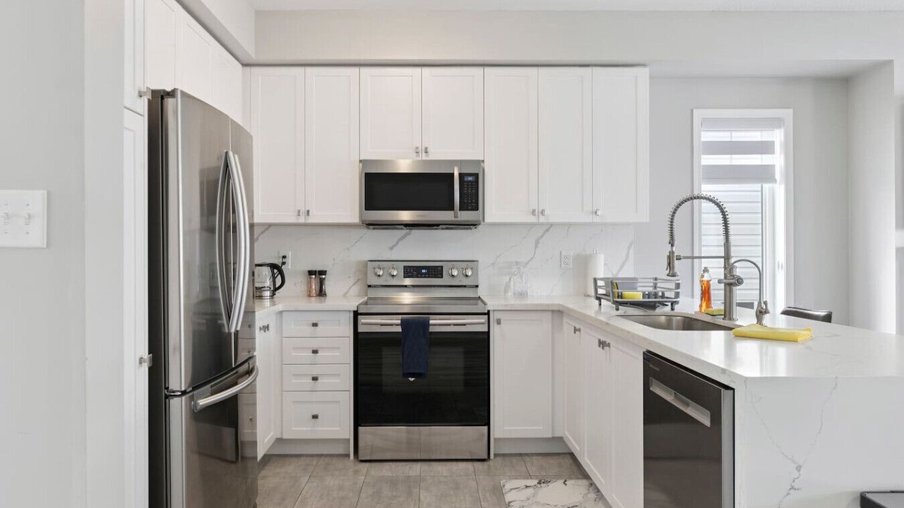 Photo of Kitchen in Ajax