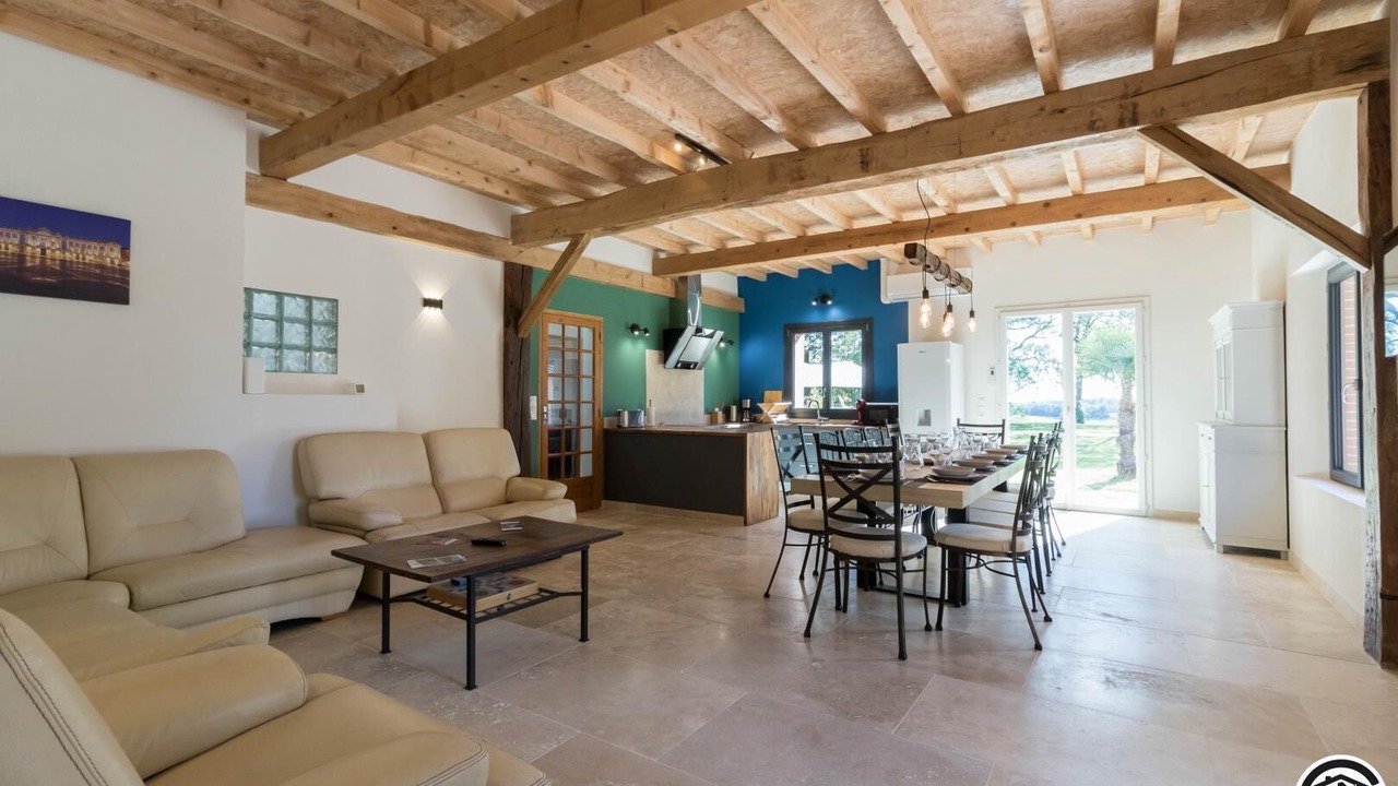 Photo of Livingroom in Lahage