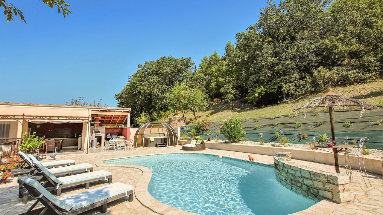 Photo of Outdoor in Saint-Montan