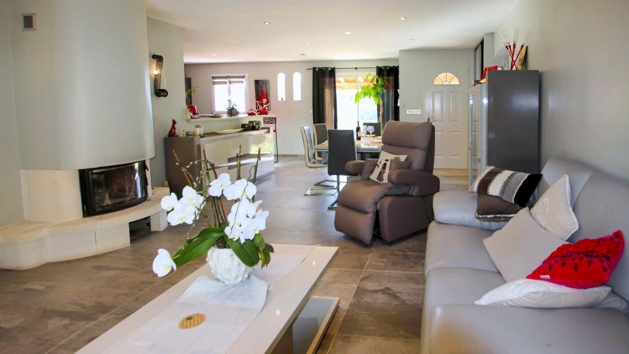 Photo of Bedroom in Saint-Montan