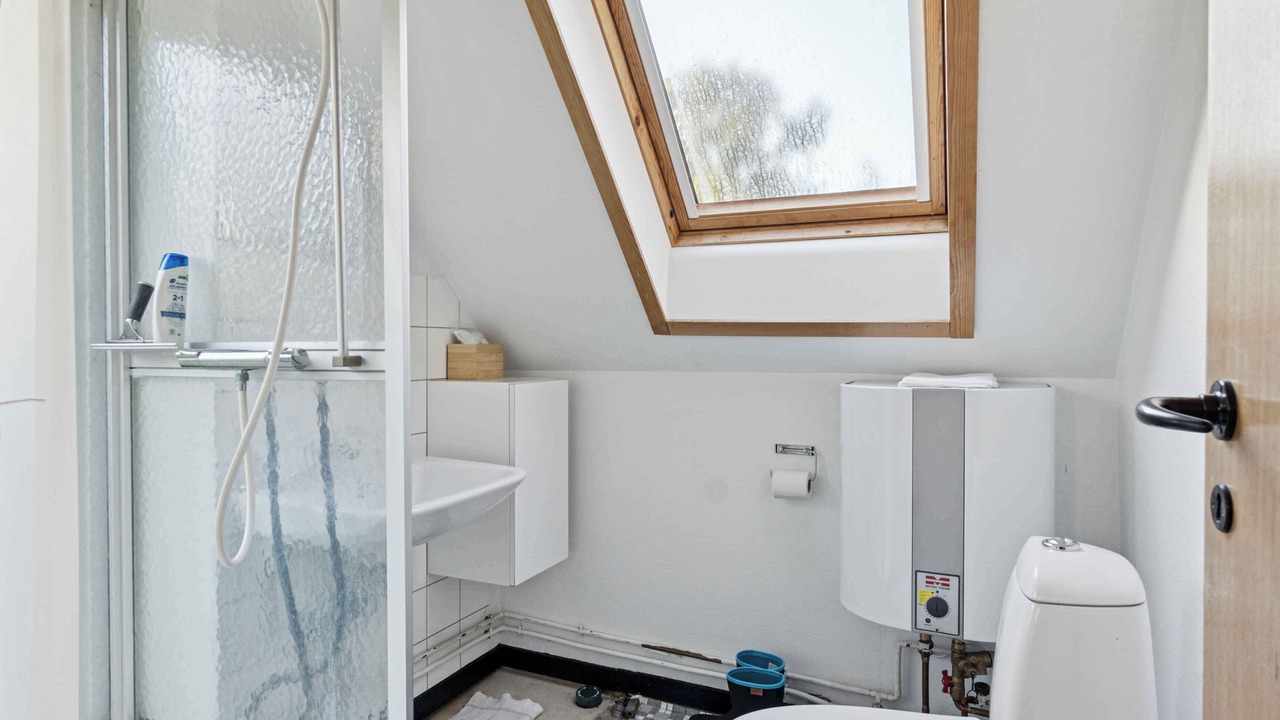 Photo of Others in Sklskr