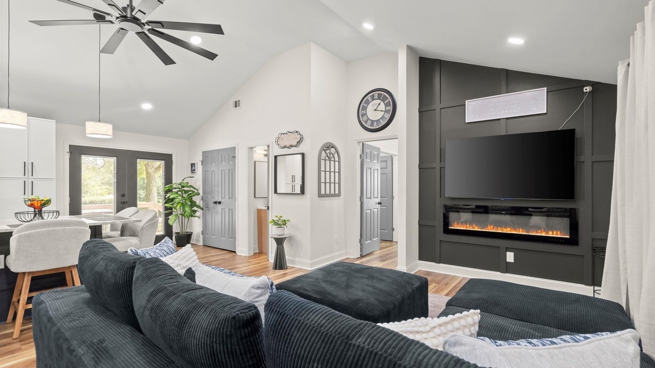 Photo of Bedroom in Belvedere Park