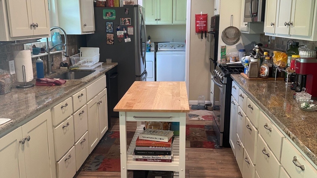 Photo of Kitchen in Temple
