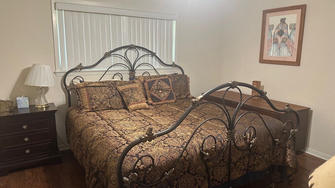 Photo of Bedroom in Temple