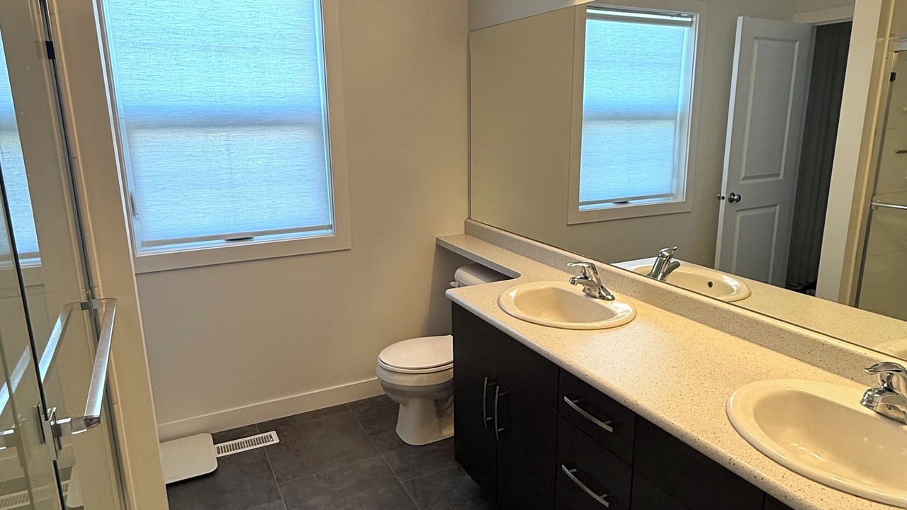 Photo of Bathroom in Fort Gary