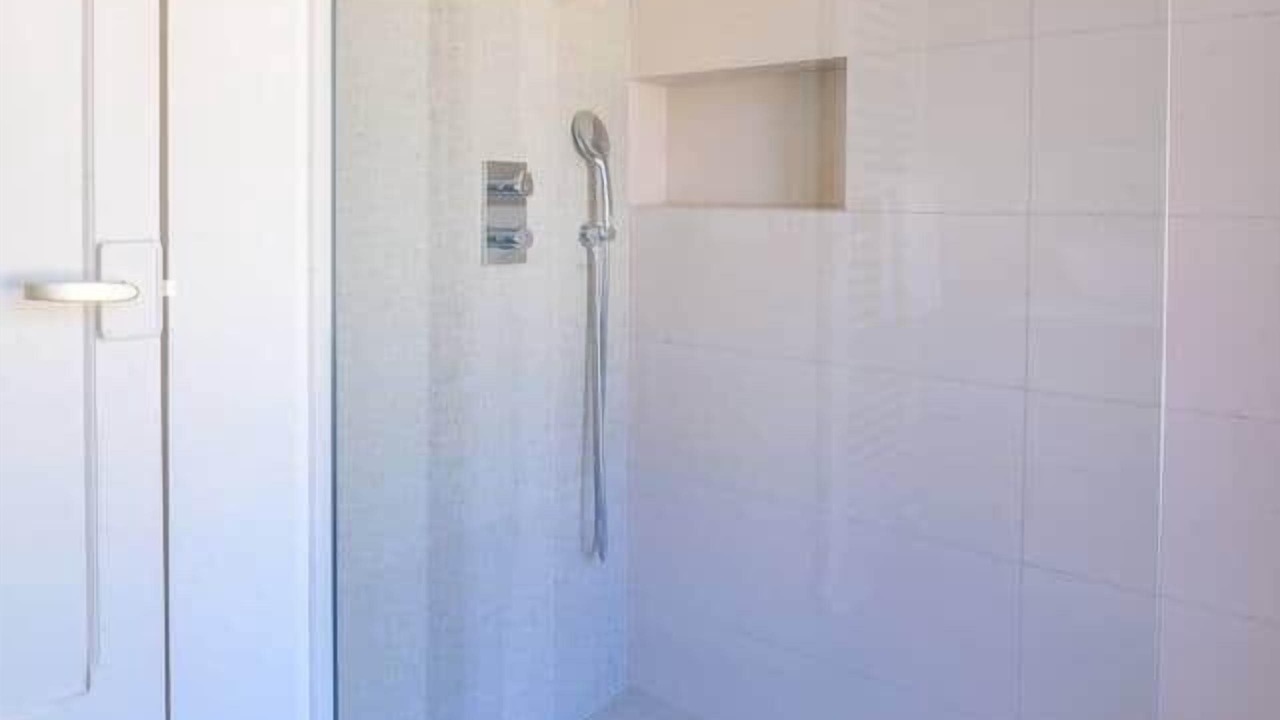 Photo of Bathroom in Milly-la-Foret