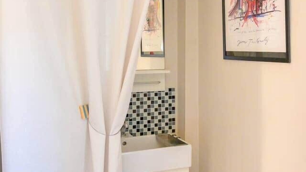 Photo of Bathroom in Milly-la-Foret