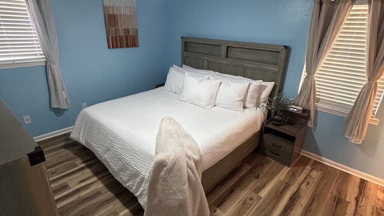 Photo of Bedroom in Ozark