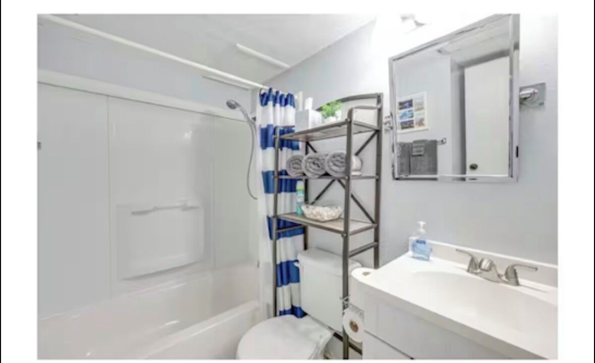 Photo of Bathroom in North Beach