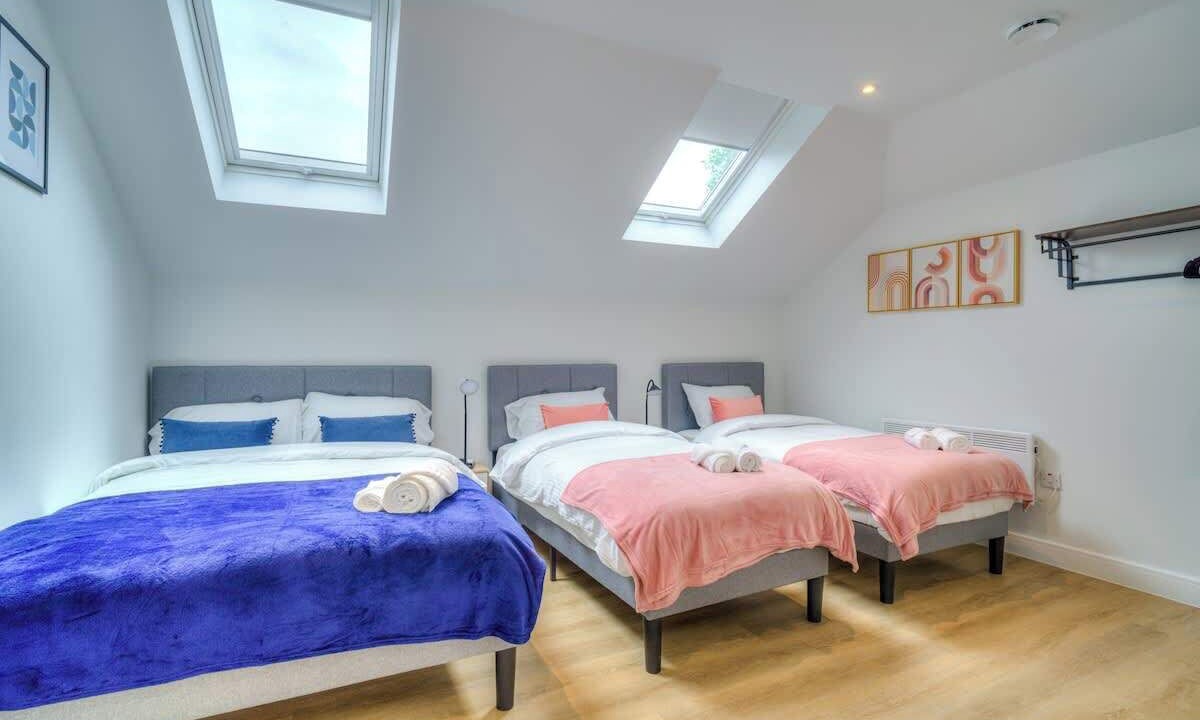 Photo of Others in Wythenshawe