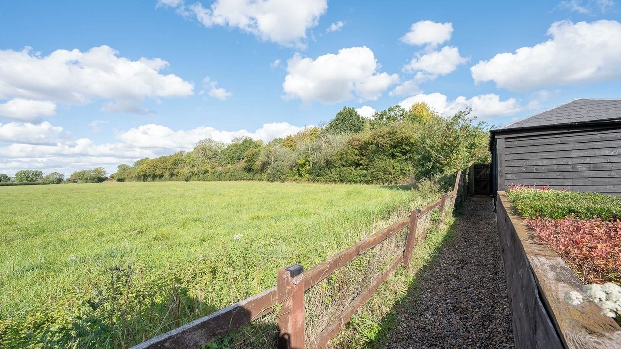 Photo of Outdoor in Brampton