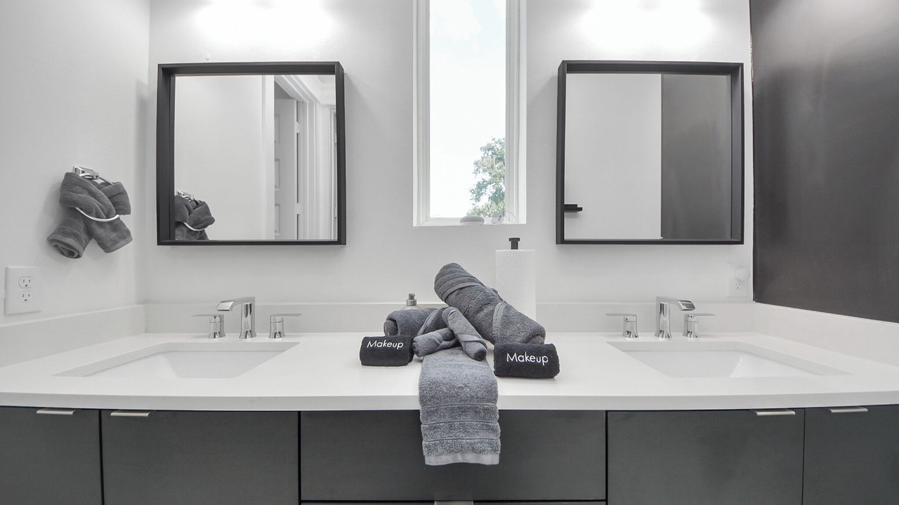 Photo of Bathroom in Northside