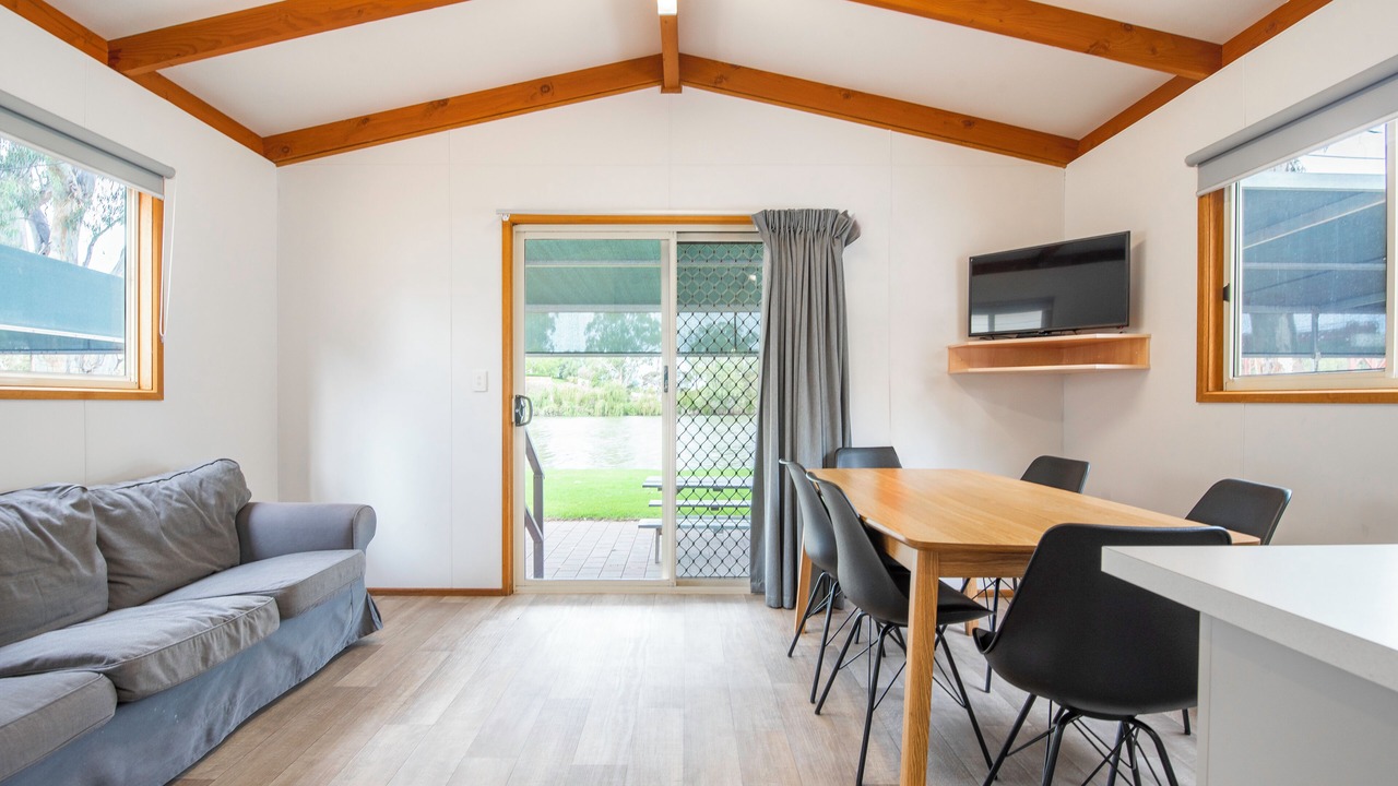 Photo of Livingroom in Renmark