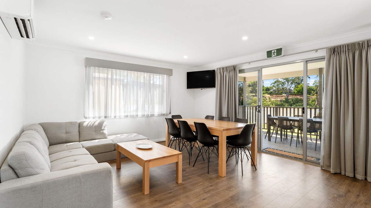 Photo of Livingroom in Renmark