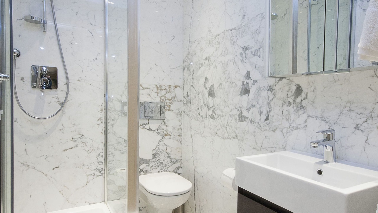 Photo of Bathroom in Brompton & Hans Town