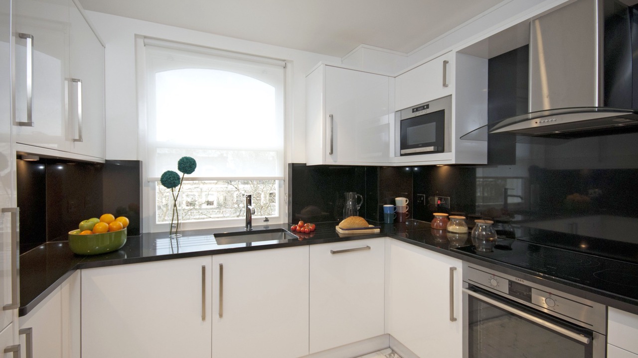 Photo of Kitchen in Brompton & Hans Town