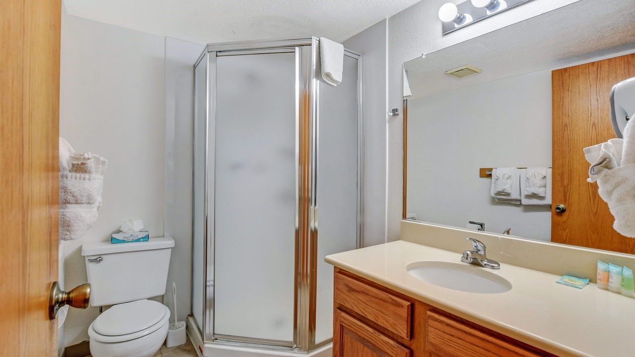 Photo of Bathroom in Fraser