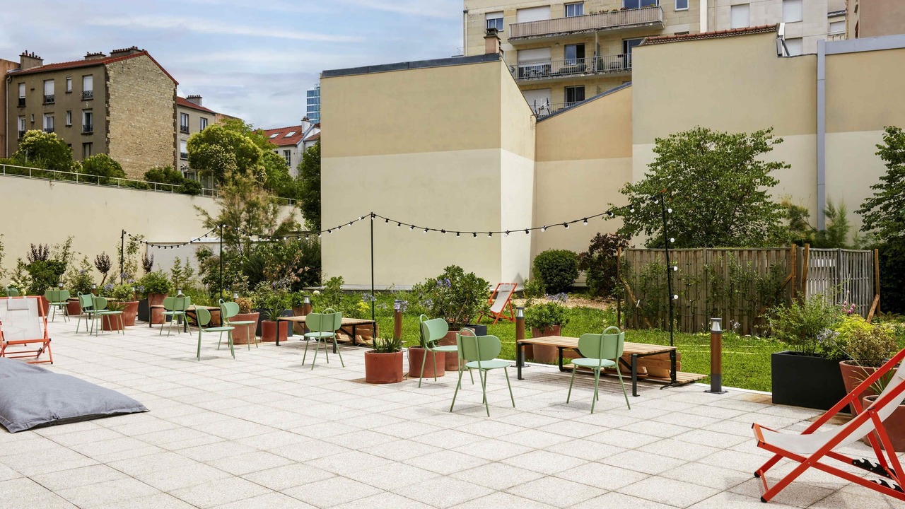 Photo of Outdoor in Puteaux