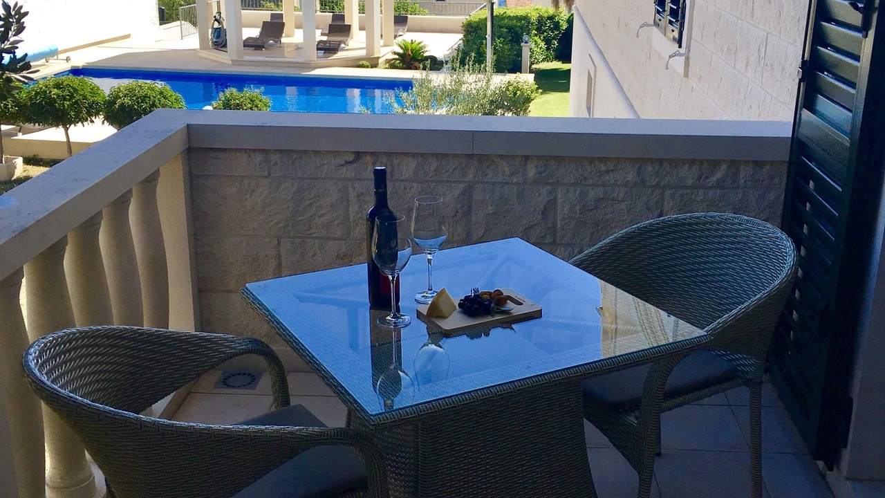 Photo of Patio Balcony in Bol