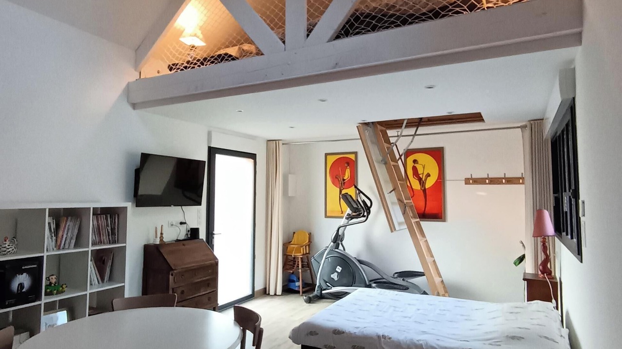 Photo of Bedroom in Longuenesse