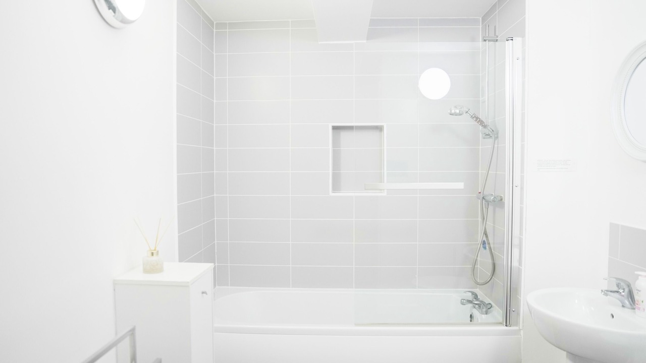 Photo of Bathroom in Stratford-upon-Avon