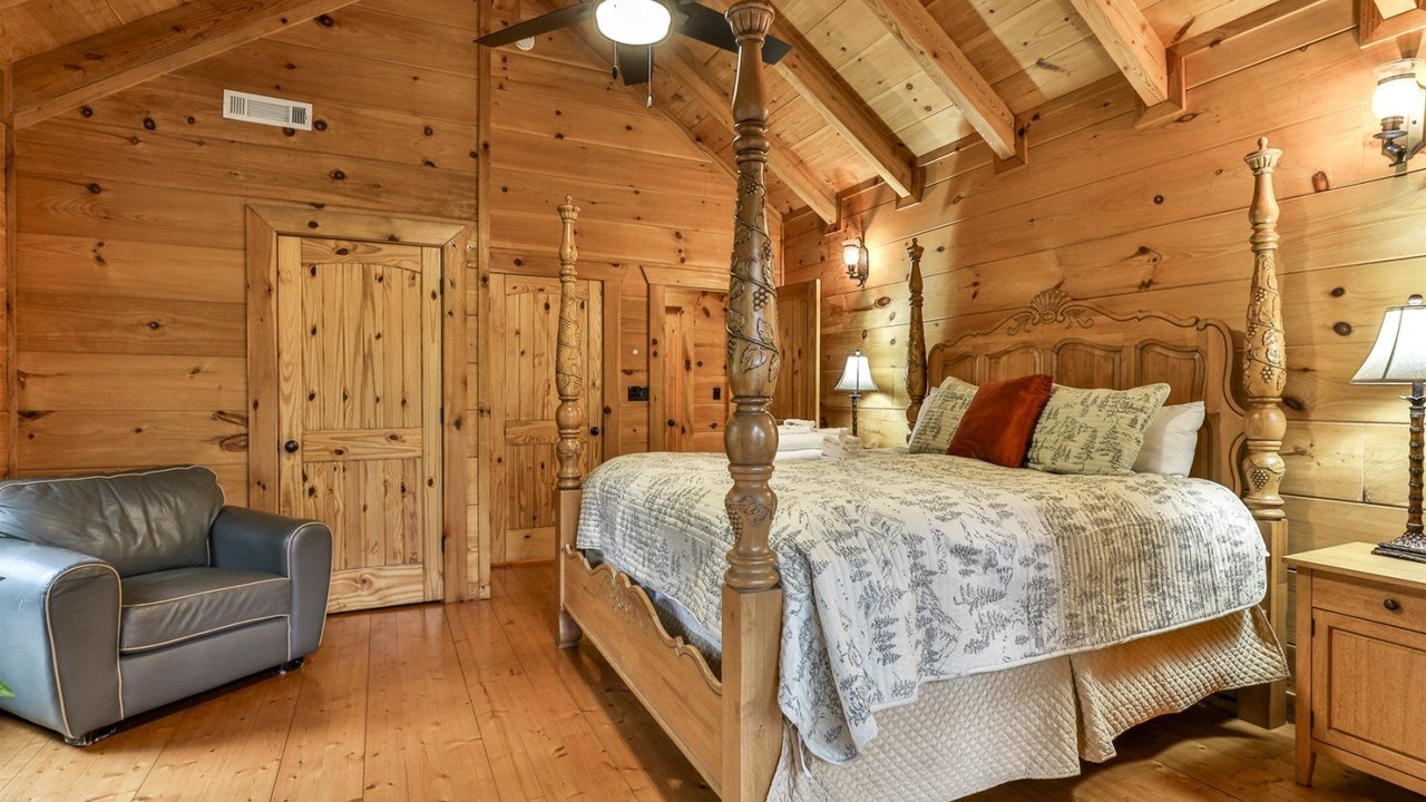 Photo of Livingroom in Blue Ridge