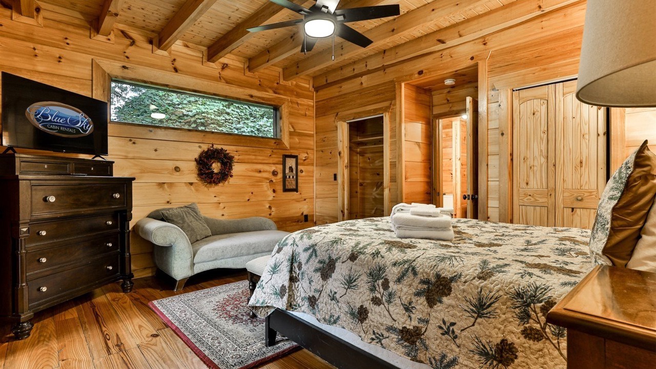 Photo of Others in Blue Ridge