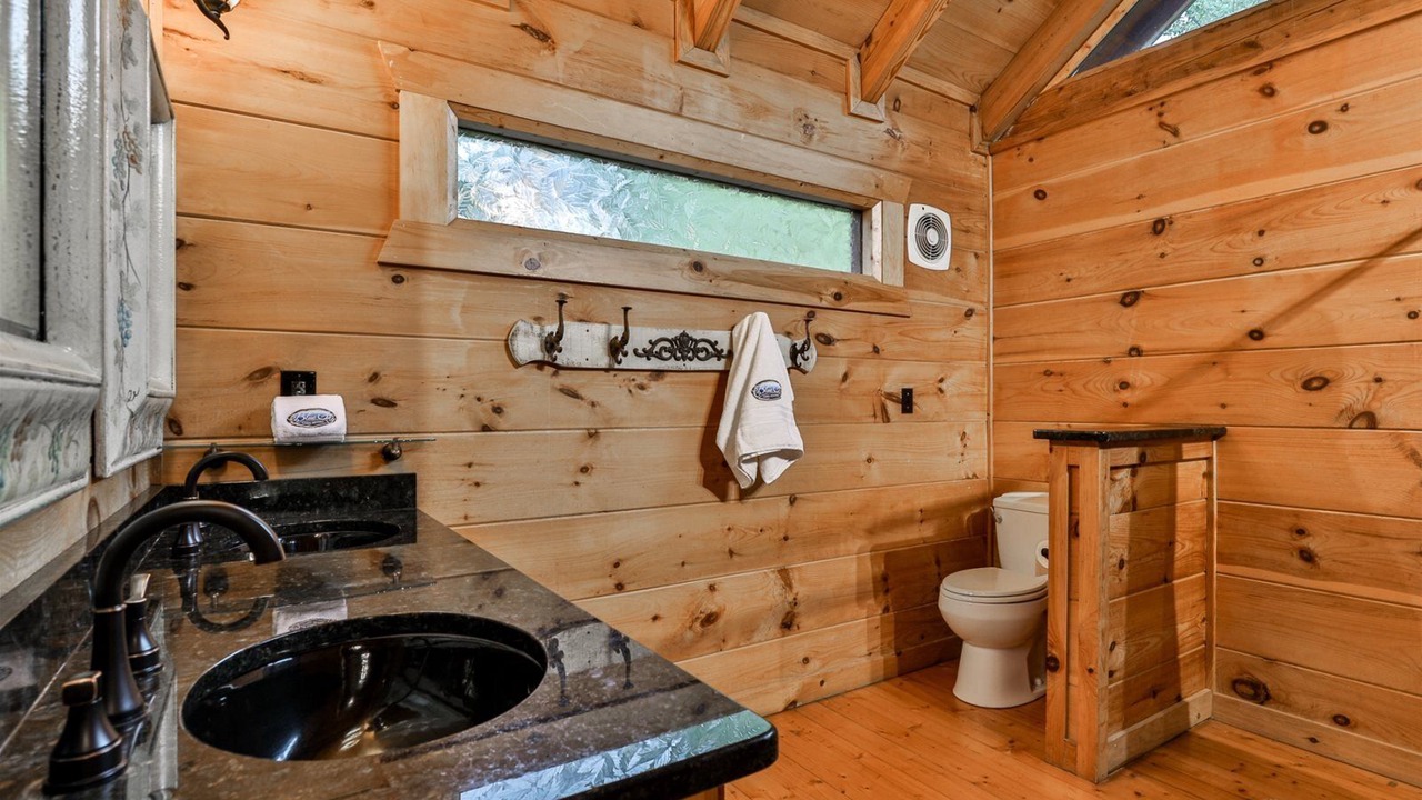 Photo of Bathroom in Blue Ridge