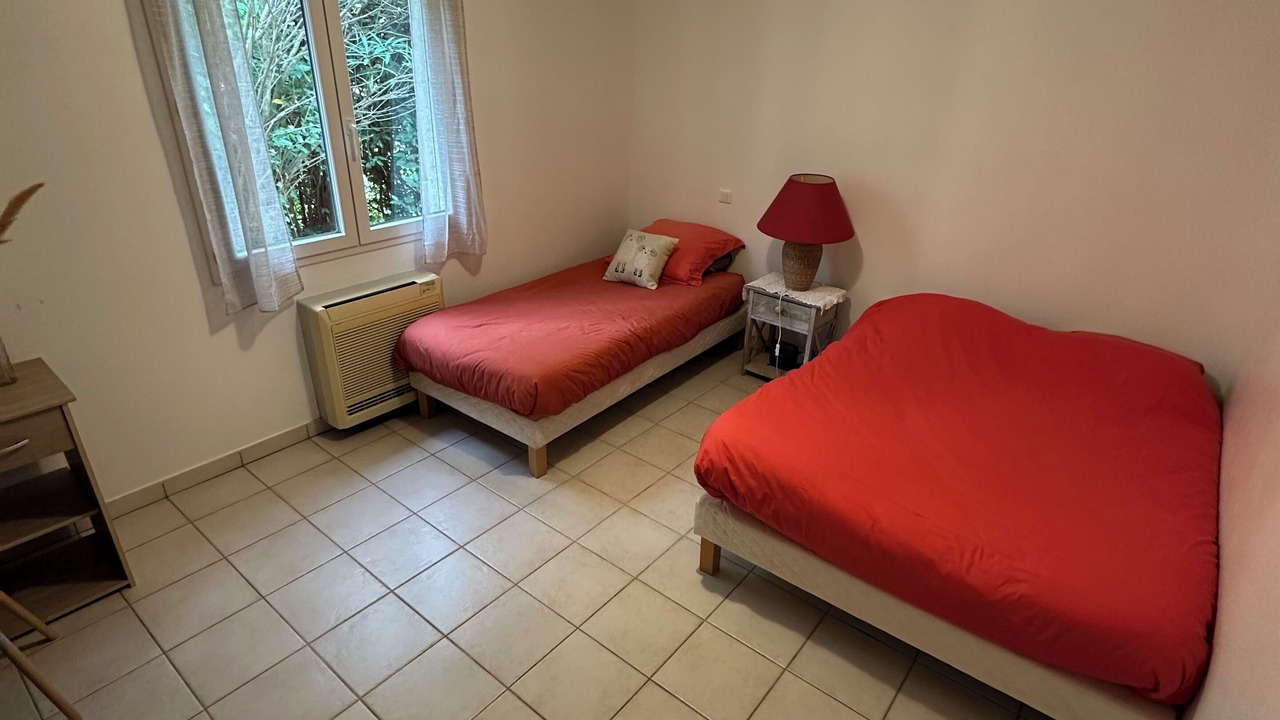 Photo of Bedroom in Reynes