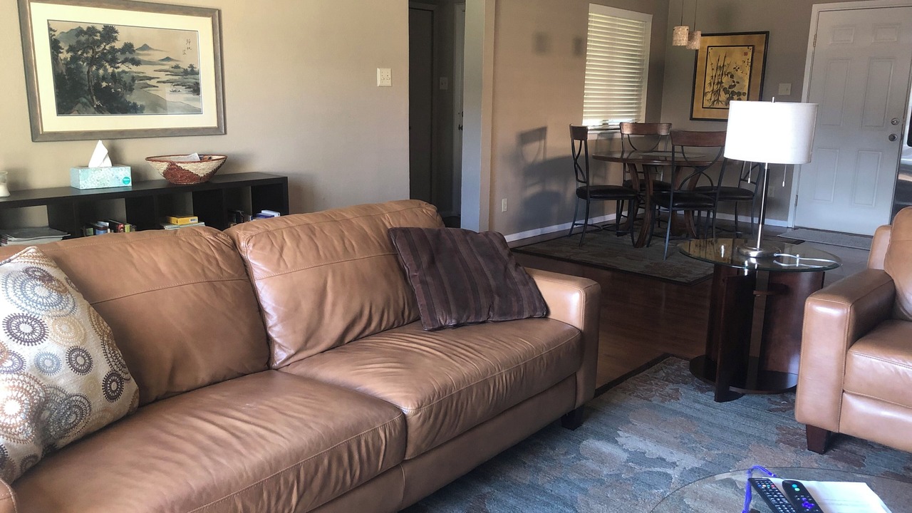 Photo of Livingroom in Heritage Hills