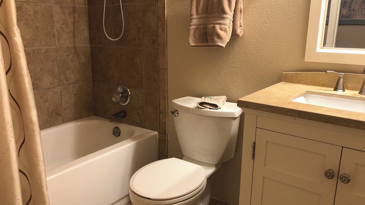 Photo of Bathroom in Heritage Hills