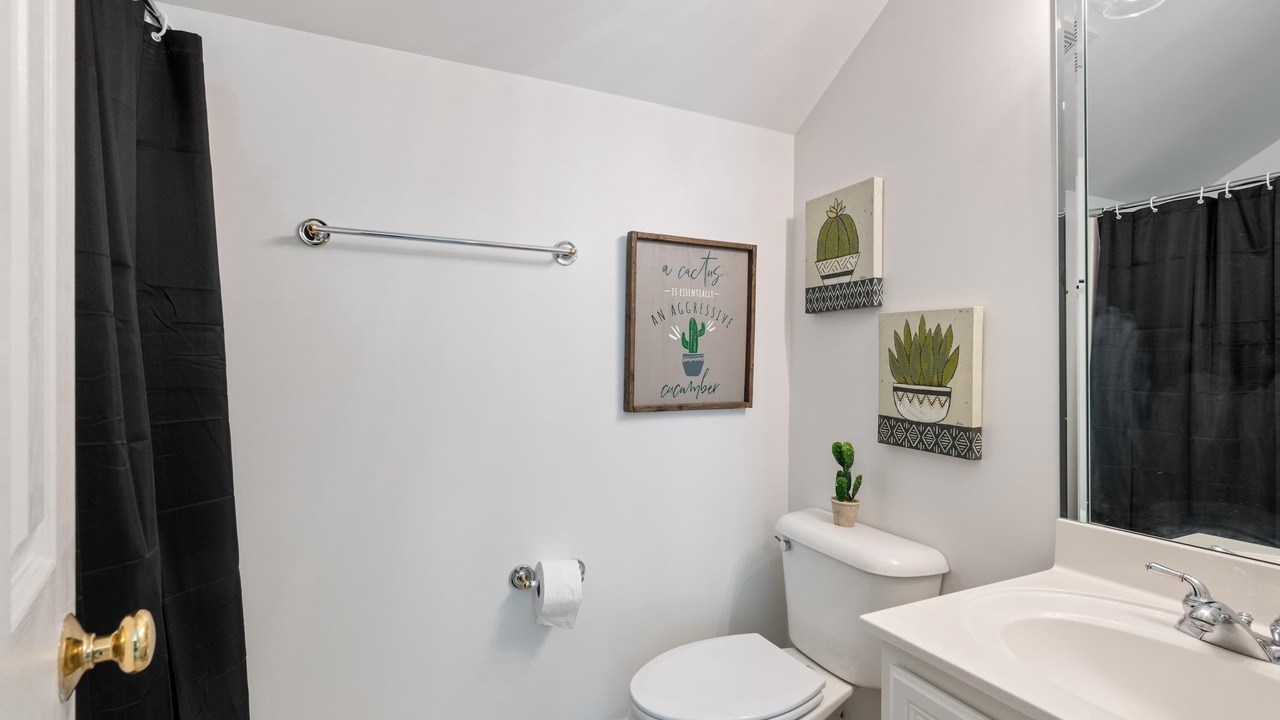 Photo of Bathroom in Thompson's Station