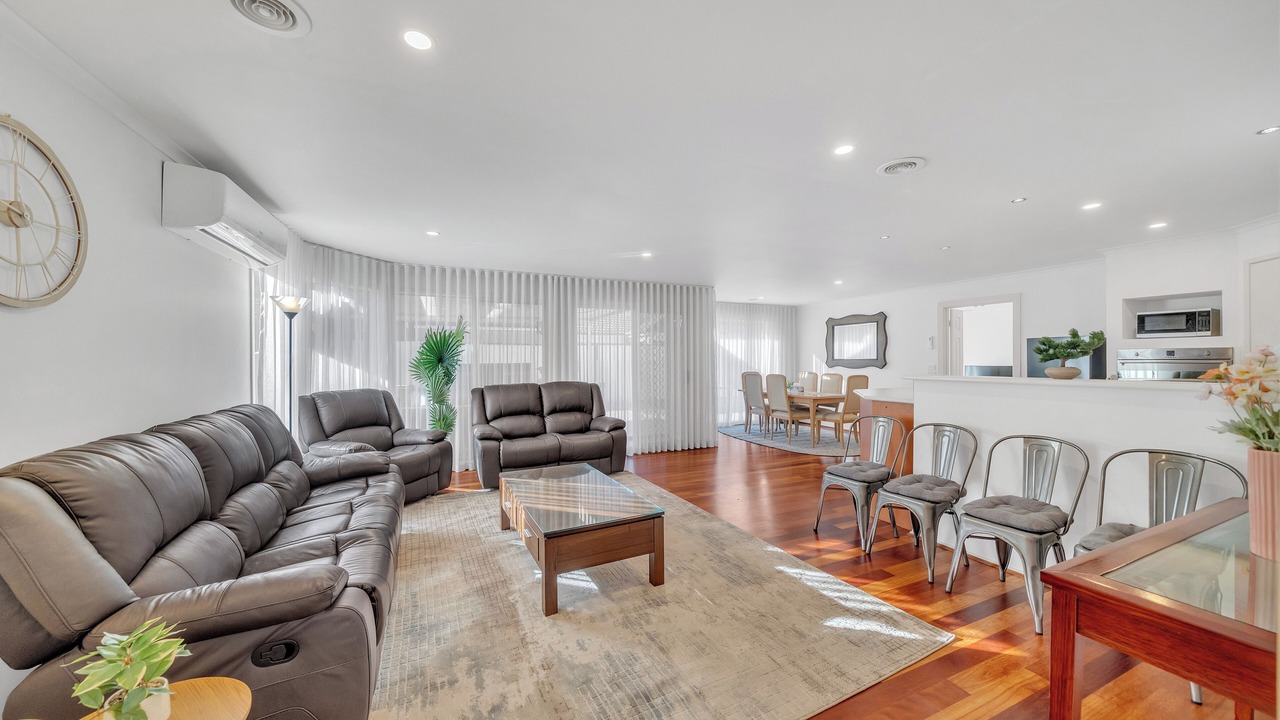 Photo of Livingroom in Tarneit