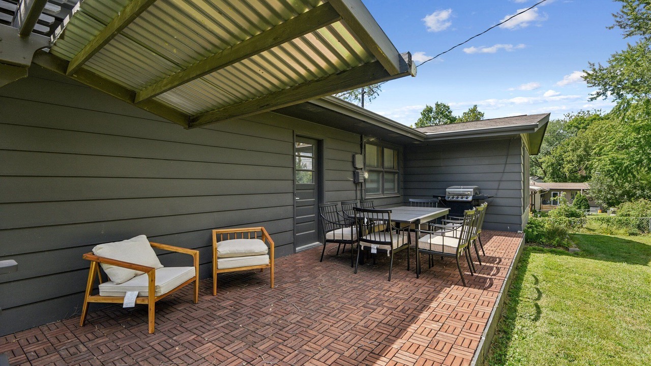 Photo of Outdoor in University Heights