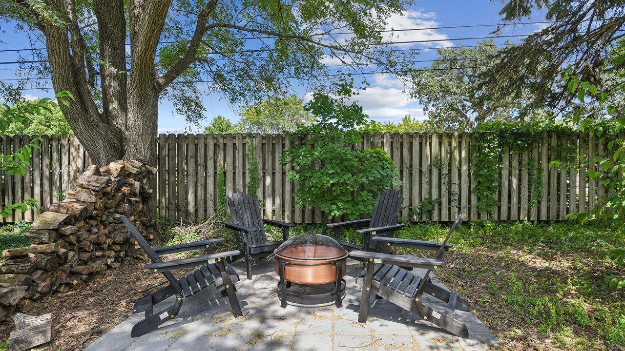 Photo of Outdoor in University Heights