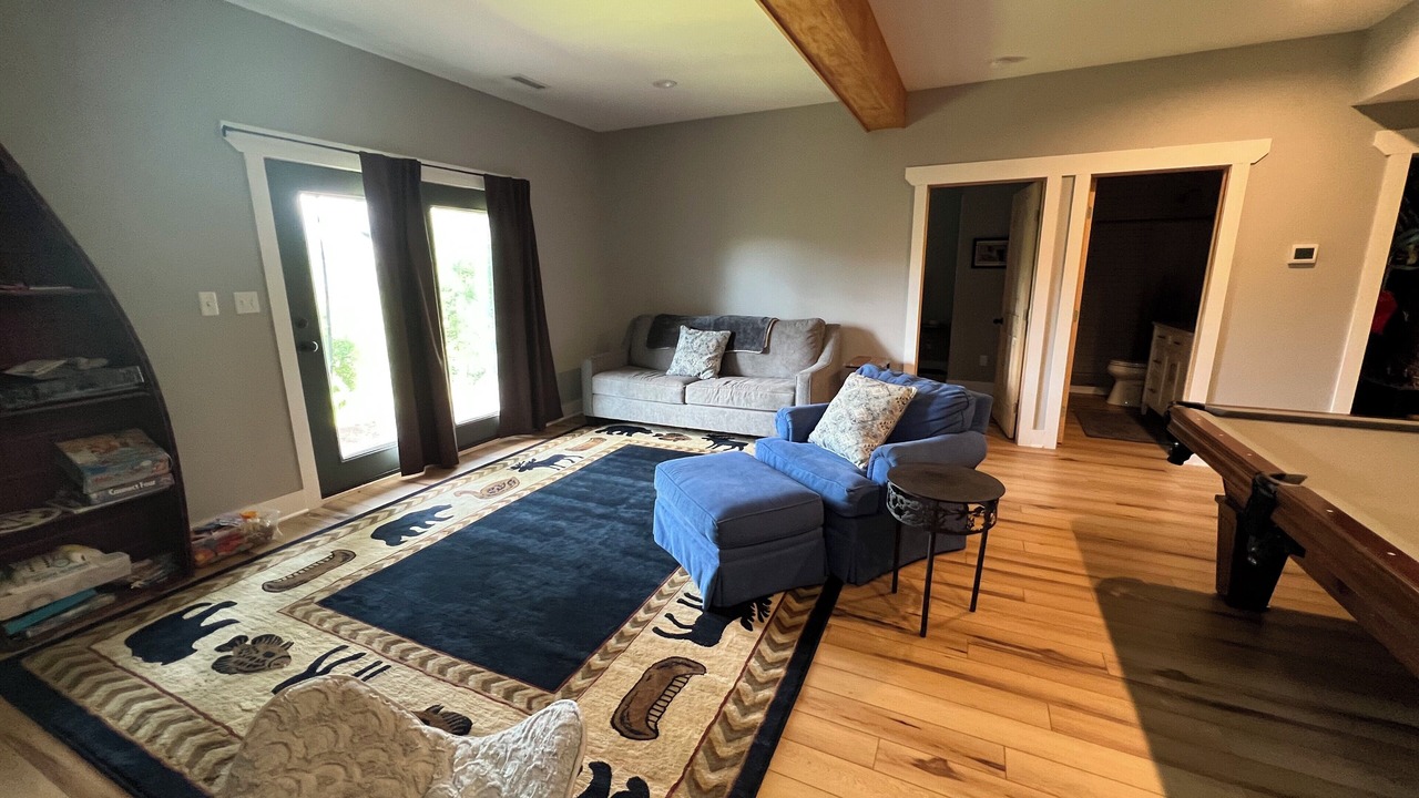 Photo of Livingroom in Lake Lure