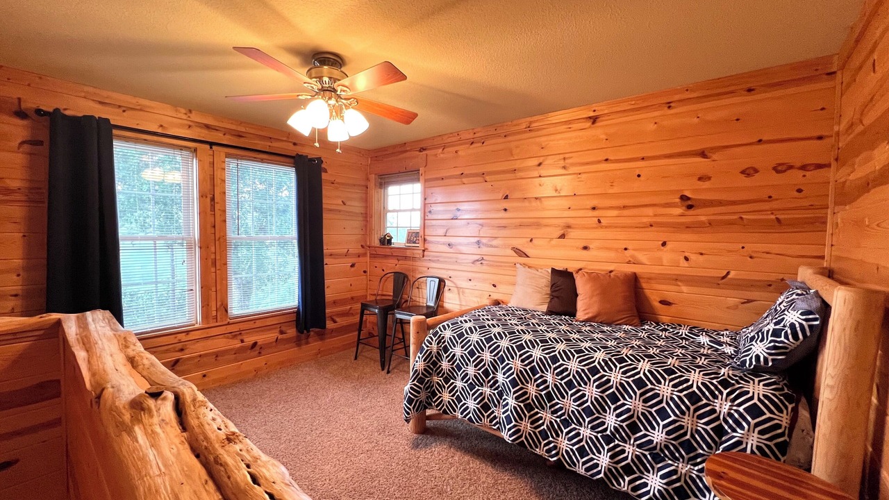 Photo of Bedroom in Lake Lure