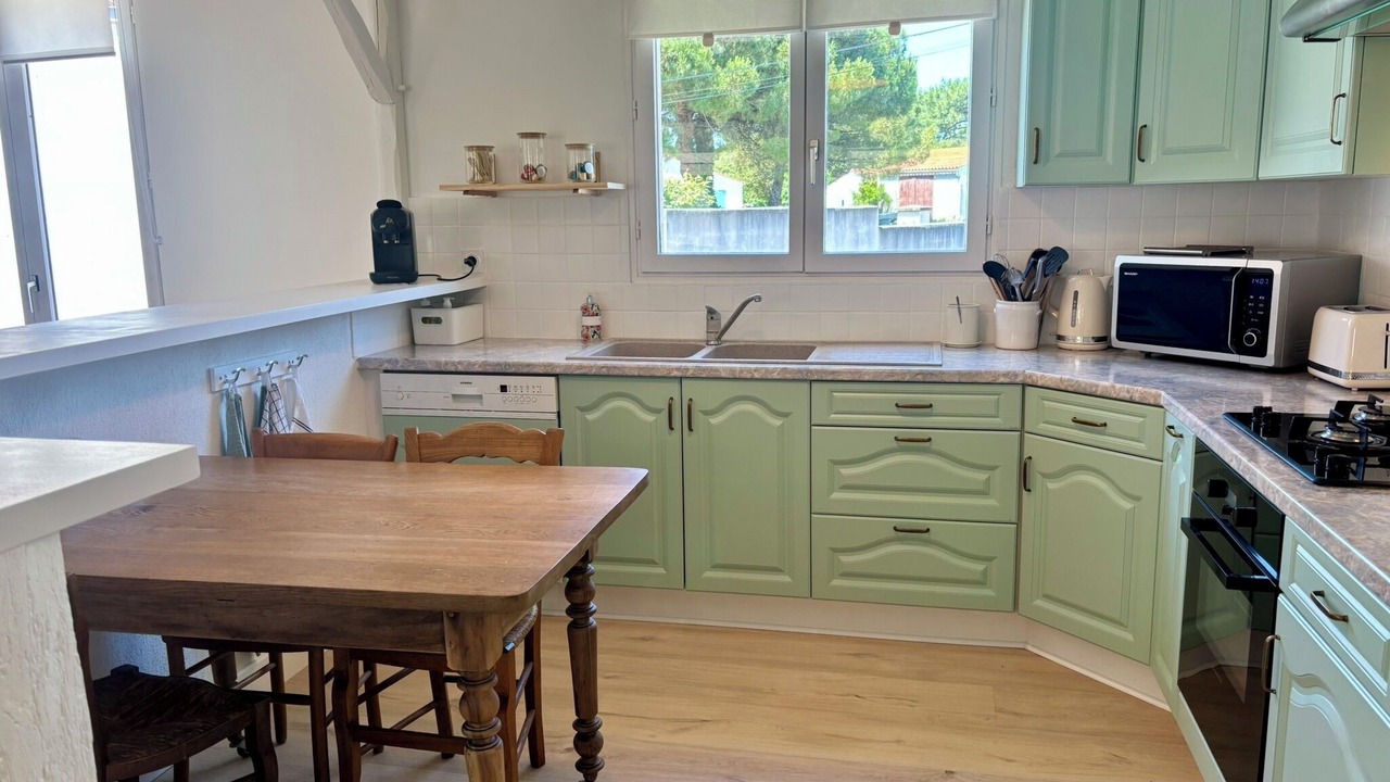 Photo of Kitchen in Saint-Georges-d'Oleron
