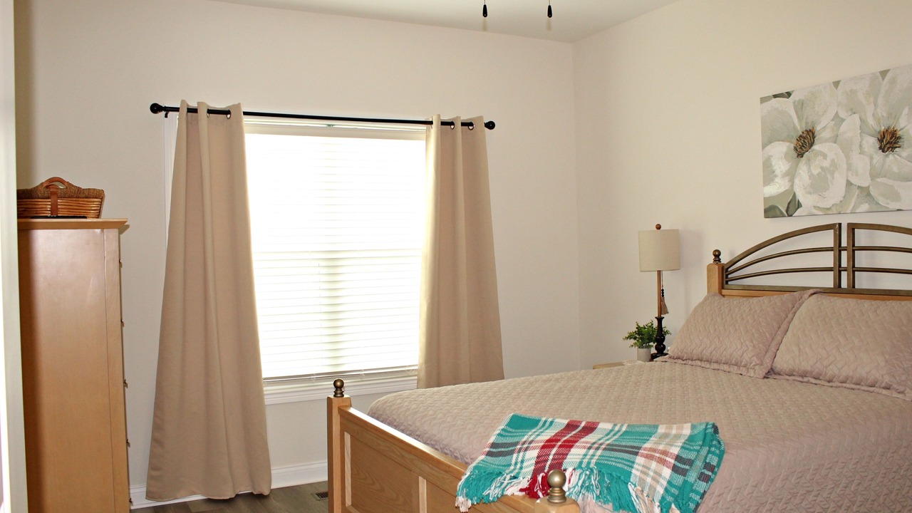 Photo of Bedroom in Scottsville