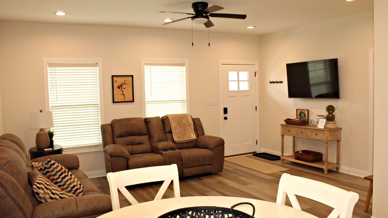 Photo of Livingroom in Scottsville