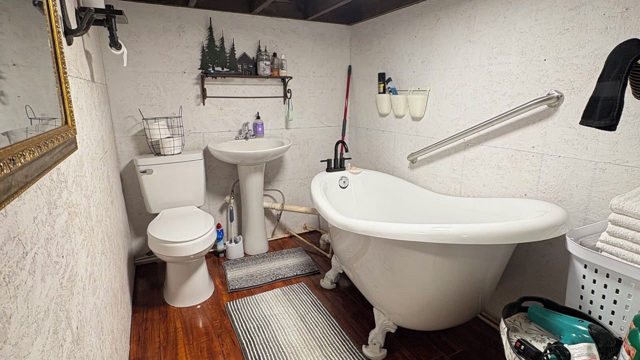 Photo of Bathroom in Old Town