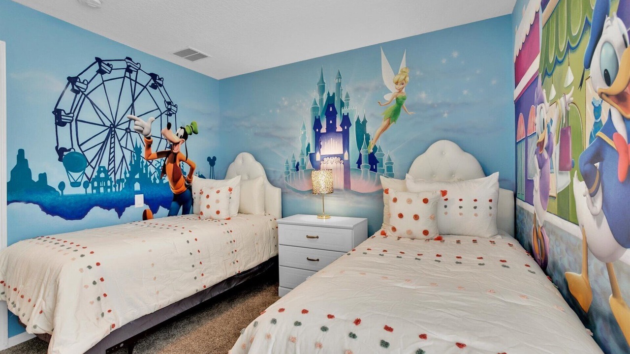 Photo of Bedroom in Windsor Palms