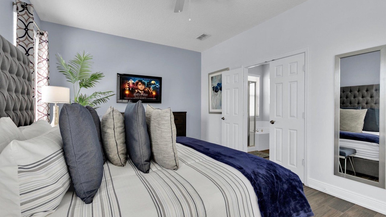 Photo of Bedroom in Windsor Palms