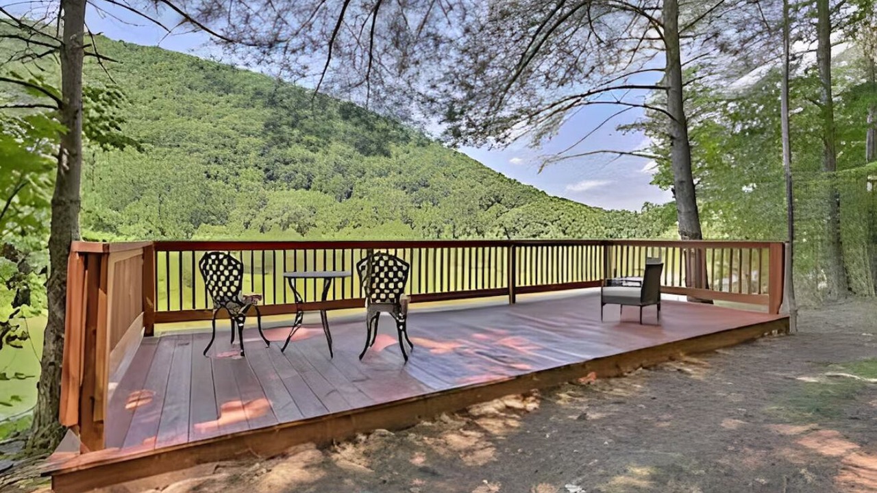 Photo of Patio Balcony in Hancock